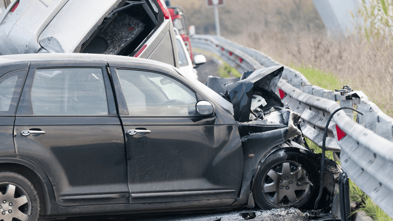 Charleston, SC – Multiple Drivers Collide on I-26 at Rivers Ave