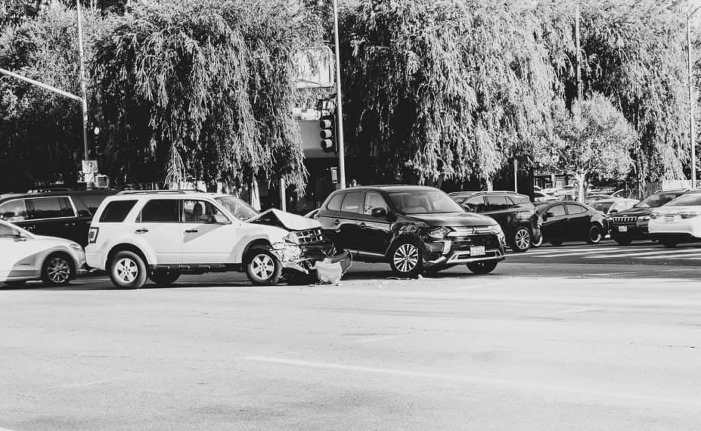 Fountain Inn, SC – Two Drivers Crash at Georgia St & Putnam Rd, Causing Injuries