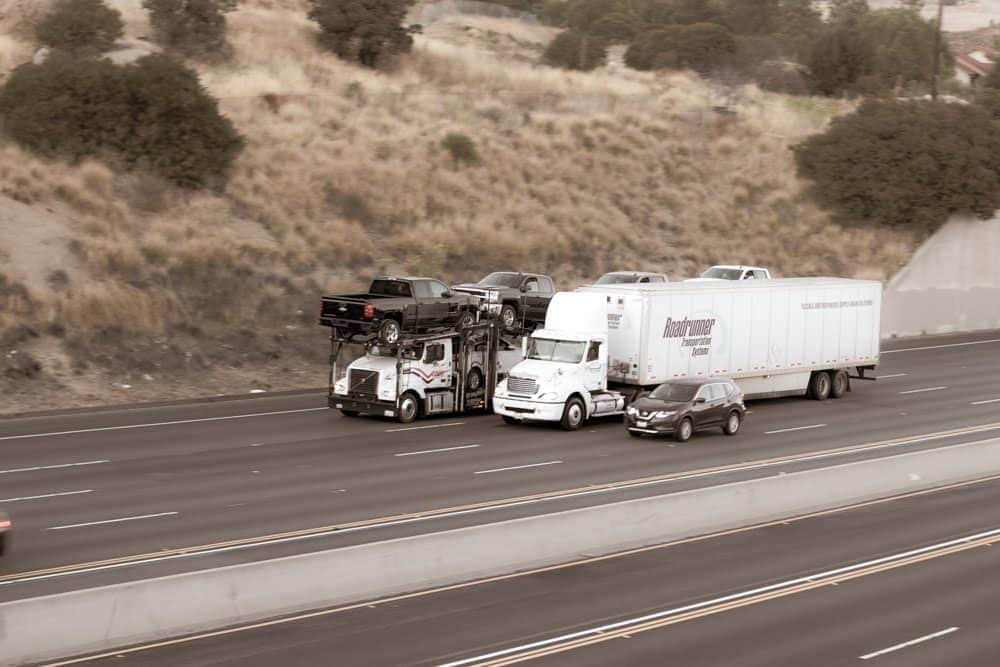 2/13 Jonesboro, GA – Tractor-Trailer Crash with Serious Injuries on I-75