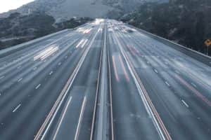 Decatur, GA – Two-Vehicle Crash on I-285 Near Glenwood Rd Causes Injuries