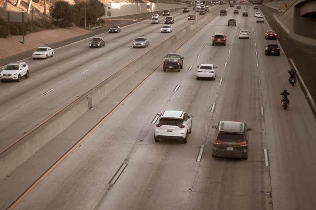 Atlanta, GA – Victims Hurt in Auto Accident on I-20 at Holmes Dr