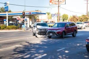 2/27 Macon, GA – Rollover Crash with Injuries at Gray Hwy & Shurling Dr 