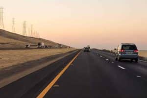 Sandy Springs, GA – Injuries Reported in Vehicle Crash on I-285 Near Bolton Rd