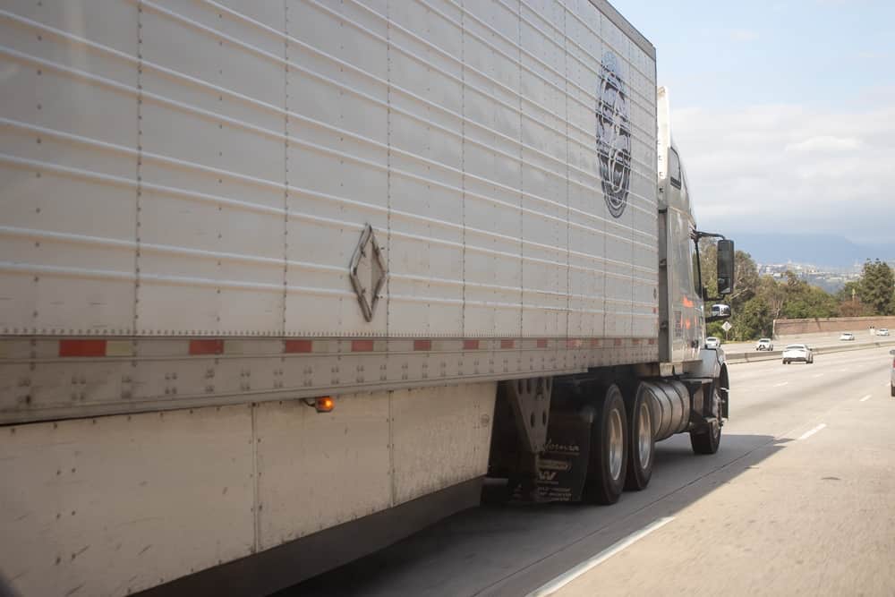 3/9 Marietta, GA – Dump Truck Crash with Injuries on I-75 Near Windy Hill Rd