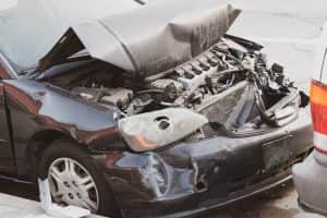 3/16 Athens, GA – Driver Hurt in Crash at College Station Rd & Lake Herrick Dr 