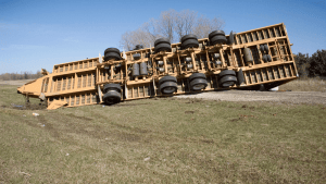 3/14 Chamblee, GA – Truck Crash at Shallowford Rd & Dresden Dr Takes One Life 